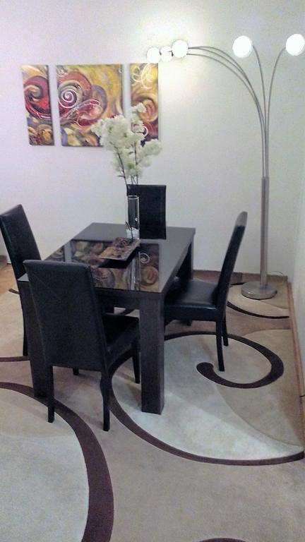 Hello Apartment Üsküp Dış mekan fotoğraf