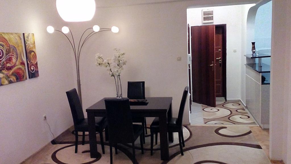 Hello Apartment Üsküp Dış mekan fotoğraf